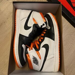jordan 1s. i dont wear them anymore. there size 11. barley used.